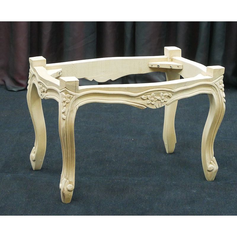 Carcasse Repose-pieds de Style Louis XV - Largeur 55cm Carcasse Repose-pieds de Style Louis XV - Largeur 55cm