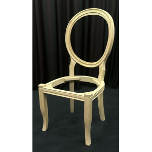 Lot 18 Carcasses de Chaises Médaillon avec pieds Sabres