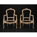 Lot 2 Carcasses de Fauteuils Cabriolet de Style Louis XV en stock