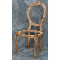 Lot 4 Carcasses de Chaises Médaillon de Style Louis XV