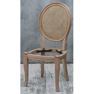 Lot 4 Carcasses de Chaises Médaillon Cannées avec pieds Sabres