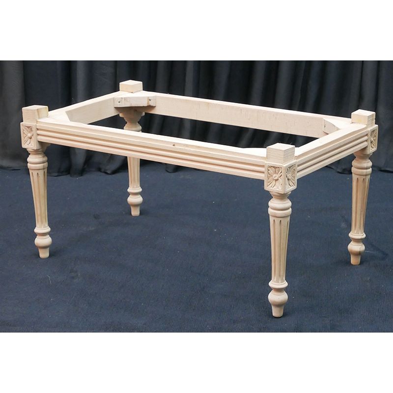 Carcasse Repose-pieds de Style Louis XV - Largeur 55cm Carcasse Repose-pieds de Style Louis XV - Largeur 55cm
