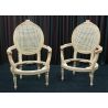 Lot 2 Carcasses de Fauteuils Médaillon de Style Louis XVI