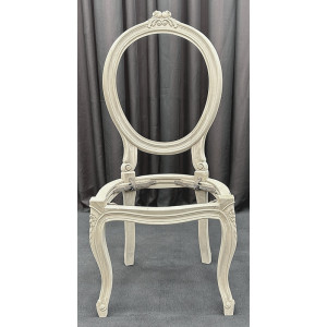 Lot 18 Carcasses de Chaises Médaillon Fleurette de Style Louis XV